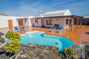 Гостиница Casa Lola Lanzarote  Арресифе